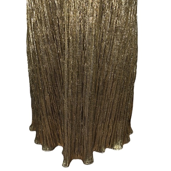 Show Me Your Mumu Friday Choker Metallic Cutout Dress in Good As Gold Pleat - S - Picture 7 of 15